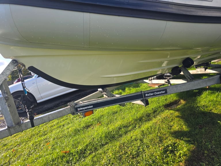 Valiant 520 rib