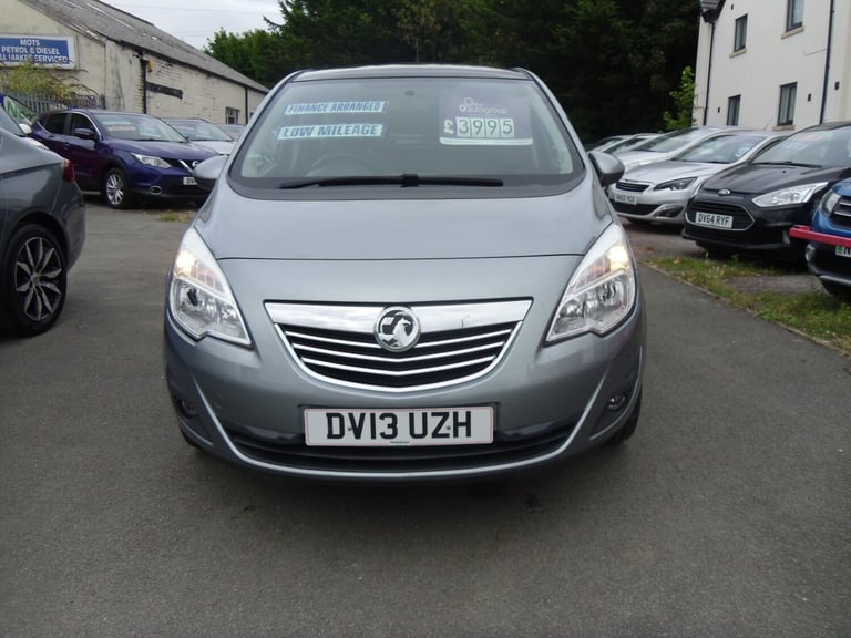 2013 Vauxhall Meriva 1.4i 16V SE 5dr MPV Petrol Manual