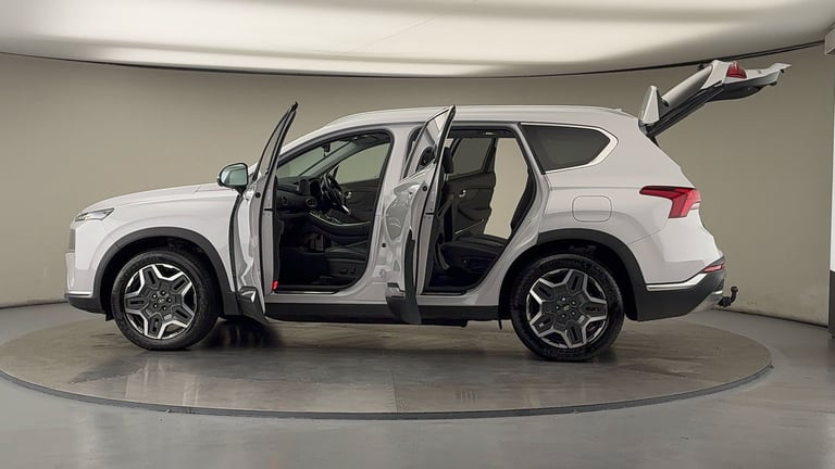 2021 Hyundai Santa Fe 1.6 T-GDi 13.8kWh Ultimate SUV 5dr Petrol Plug-in Hybrid Auto 4WD Euro 6 (s...