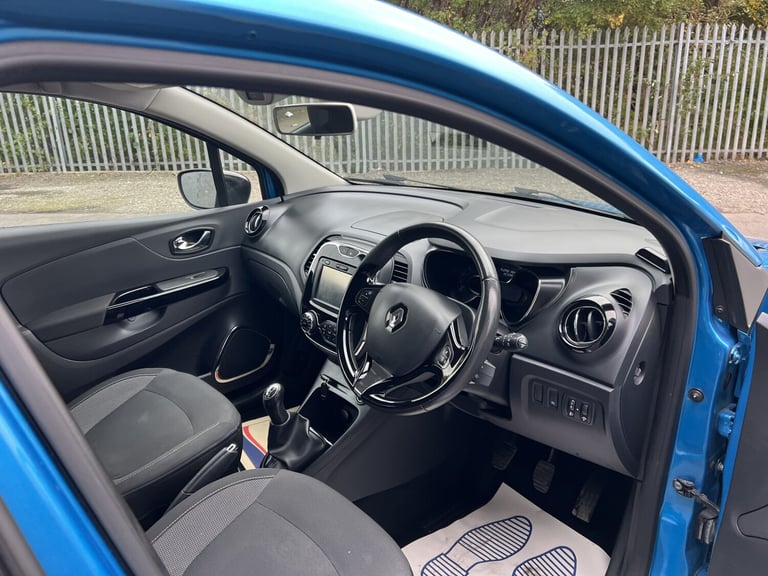 RENAULT CAPTUR 1.5 Dynamique Nav dCi 90 2015