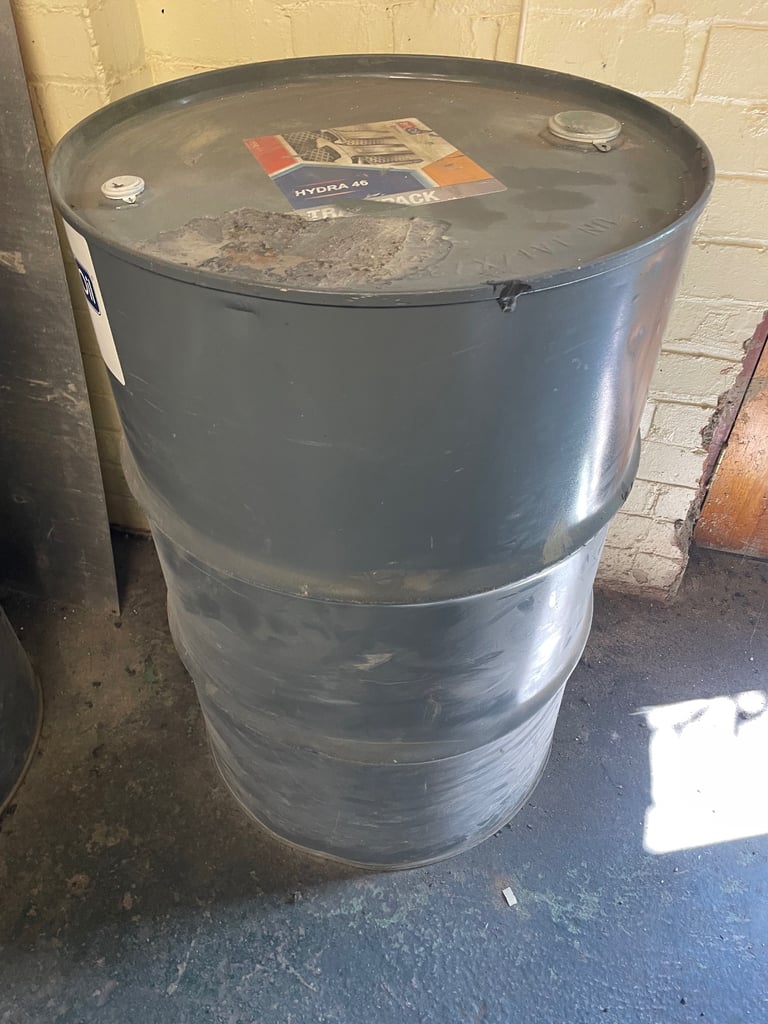 200 litre Hydraulic Oil 
