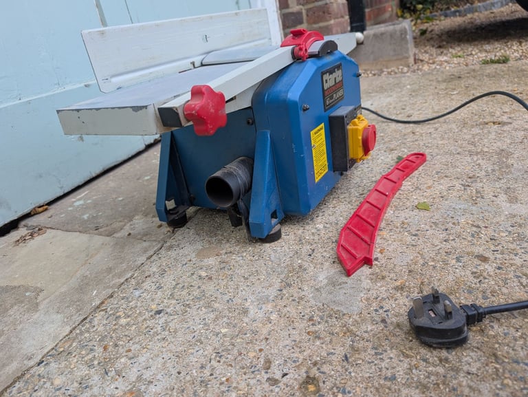 Clarke 6 inch (150mm) electric wood planer