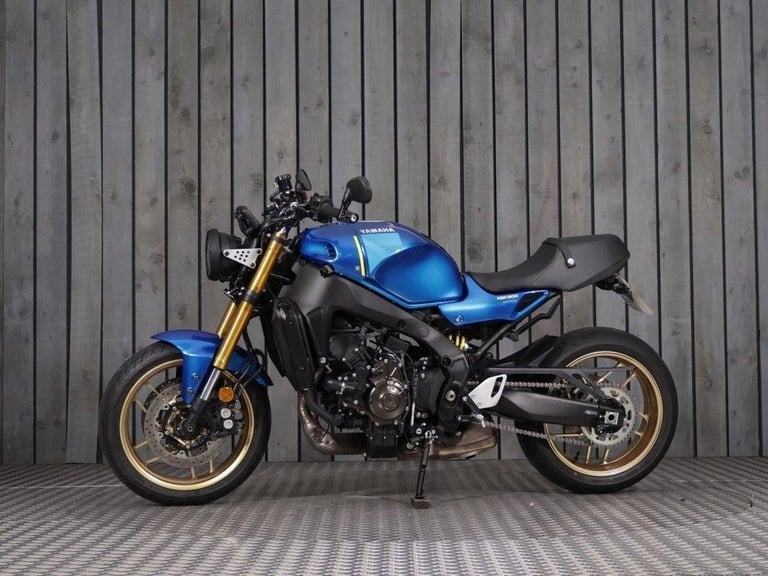 2024 73 YAMAHA XSR900