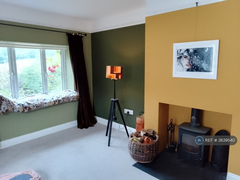 3 bedroom house in Wray Barton, Moretonhampstead, TQ13 (3 bed) (#2639540)