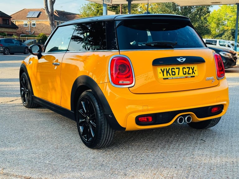 2018 MINI Hatch 2.0 Cooper SD Auto Euro 6 (s/s) 3dr HATCHBACK Diesel Automatic