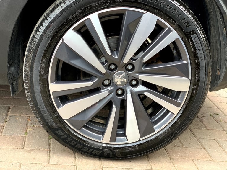 2020 Peugeot 3008 1.2 PureTech GT Line Premium SUV 5dr Petrol Manual Euro 6