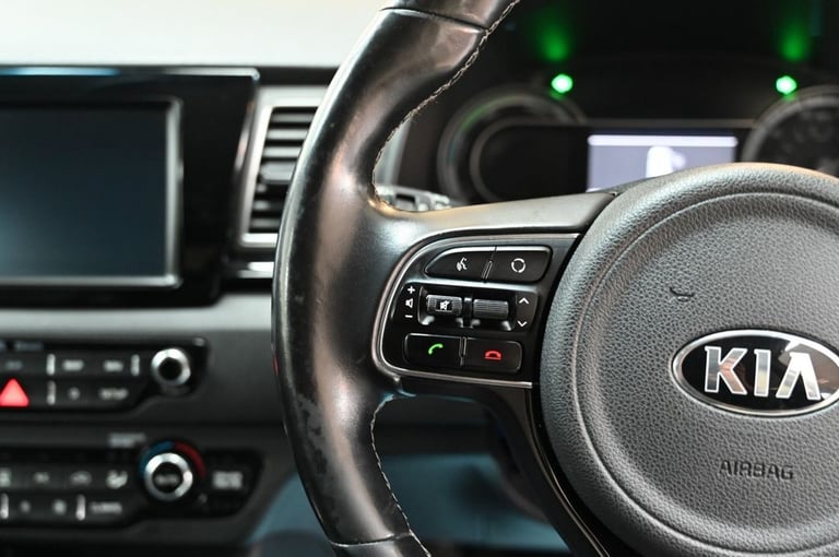 2018 Kia Niro 1.6 GDi PHEV 3 5dr DCT ESTATE PETROL/ELECTRIC Automatic