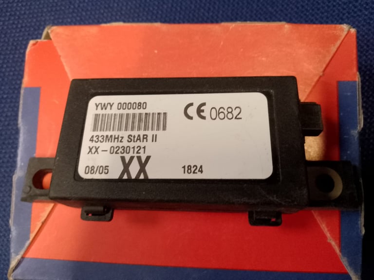 NEW GENUINE YWY000080 LAND ROVER DISCOVERY ROVER 75 MGZT 2 REMOTE KEY RECEIVER 