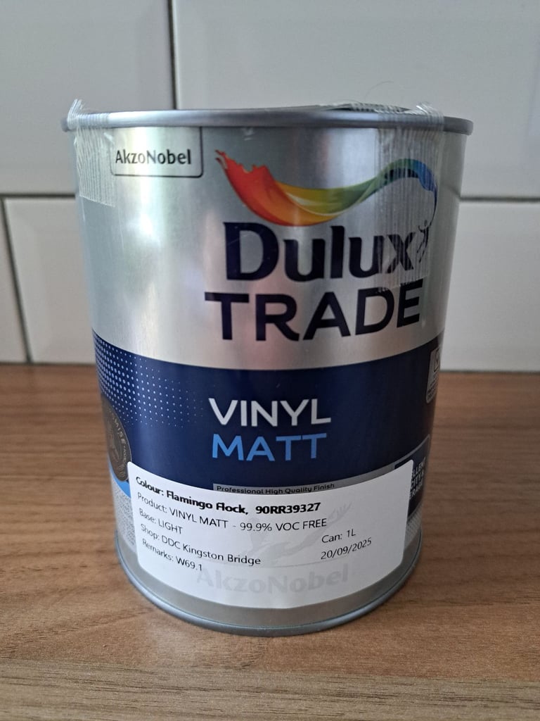 image for Dulux trade - flamingo flock matt paint
