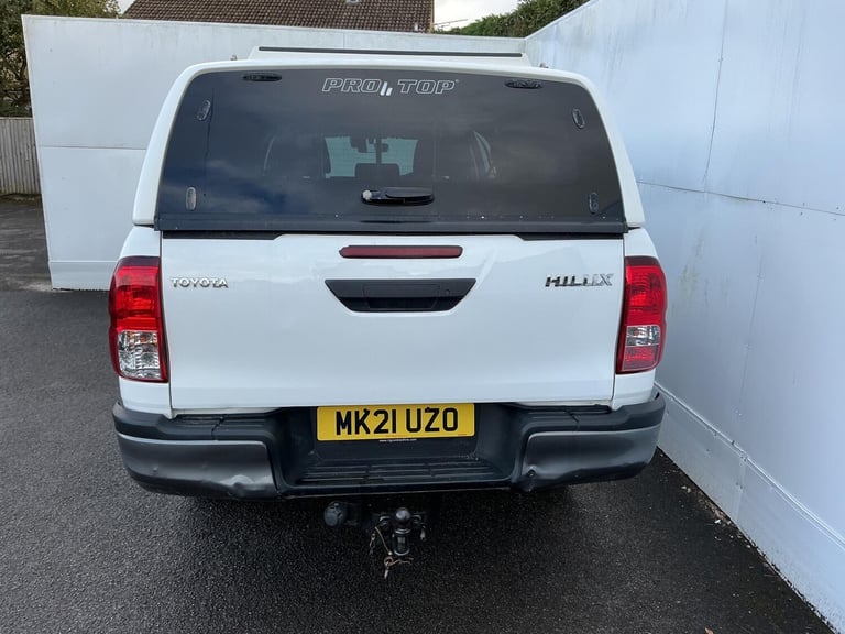 2021 Toyota Hilux 2.4 D-4D Active 4WD Euro 6 (s/s) 4dr PICK UP Diesel Manual