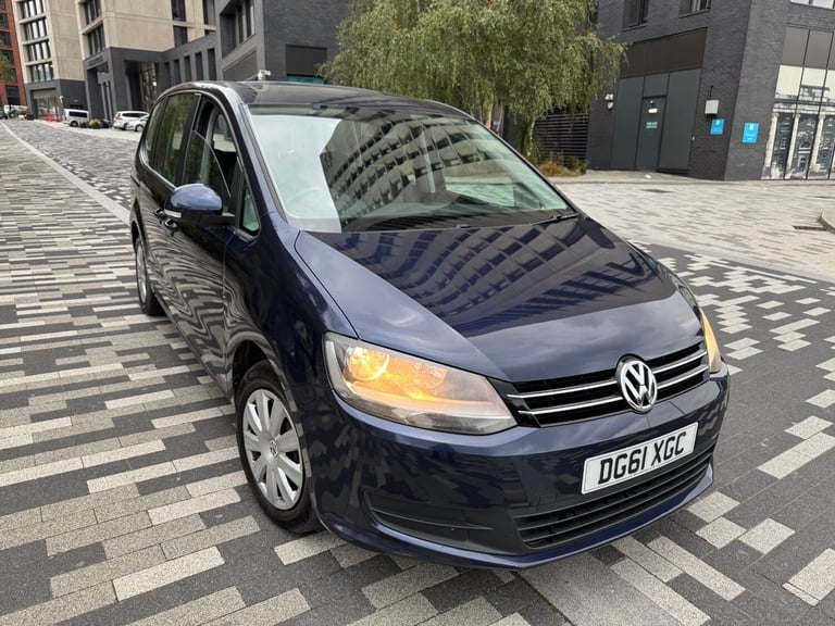 image for 2011 VOLKSWAGEN SHARAN 2.0 TDI BLUEMOTION CR 6 SPEED MANUAL 7 SEATER 5DR BLUE 