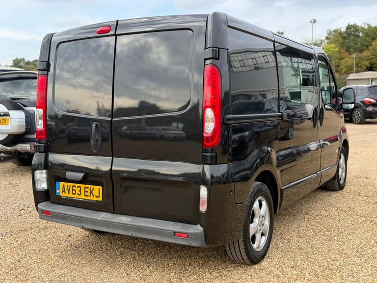  Vauxhall Vivaro 2.0 2900 CDTi Crew Van FWD L1 5dr Diesel Manual