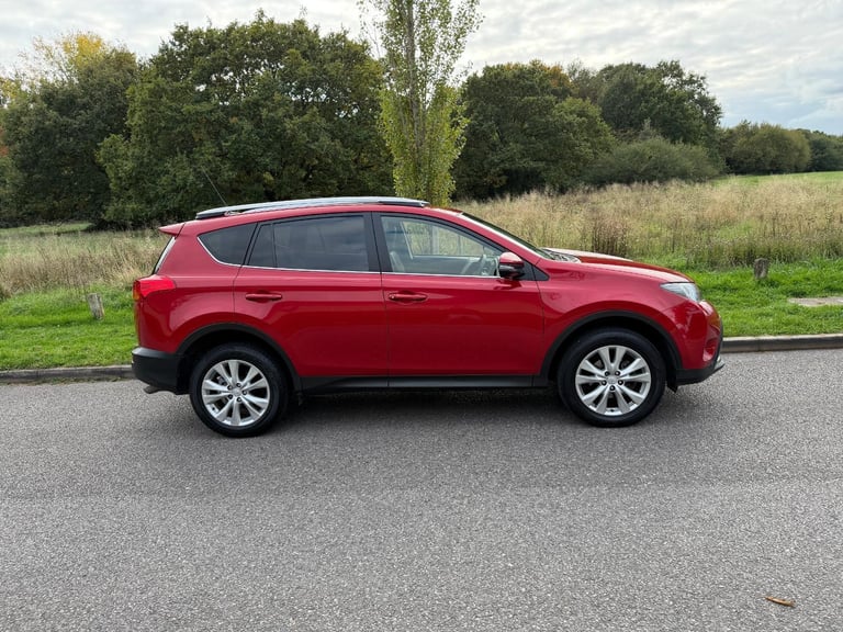 Toyota RAV4 2.0 D-4D Invincible 4WD 5dr DIESEL MANUAL 2014/64