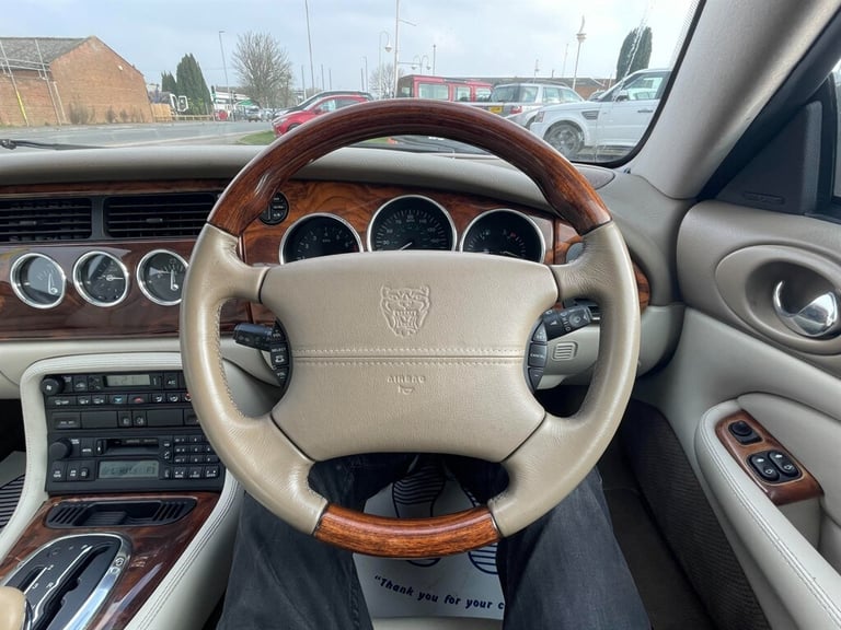 2003 Jaguar XK8 COUPE Coupe Petrol Automatic