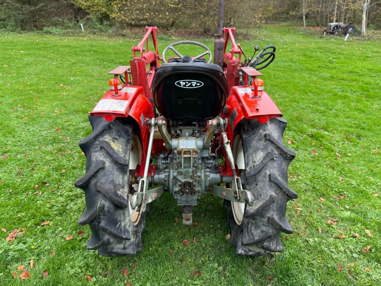 YANMAR YM2210BD 4WD TRACTOR WITH FRONT LOADER/ BUCKET ** WATCH VIDEO *** 22HP ** 1032 Hours