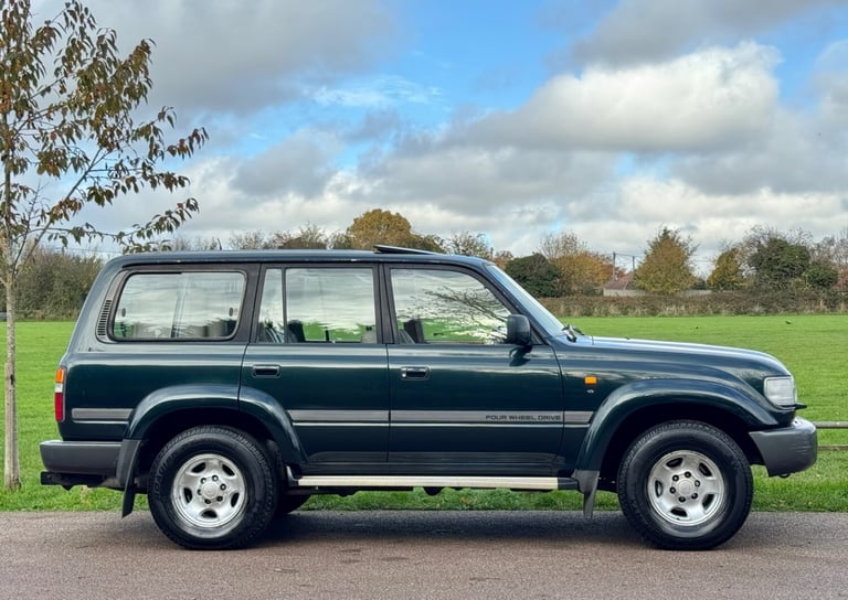 TOYOYA LAND CRUISER AMAZON VX 4.5 24 VALVE PETROL 4X4 1996 [P] GREEN