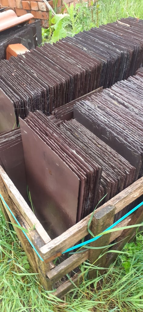 Lambeg bangor slates chimney pots red brick ridge floor tiles reclaime