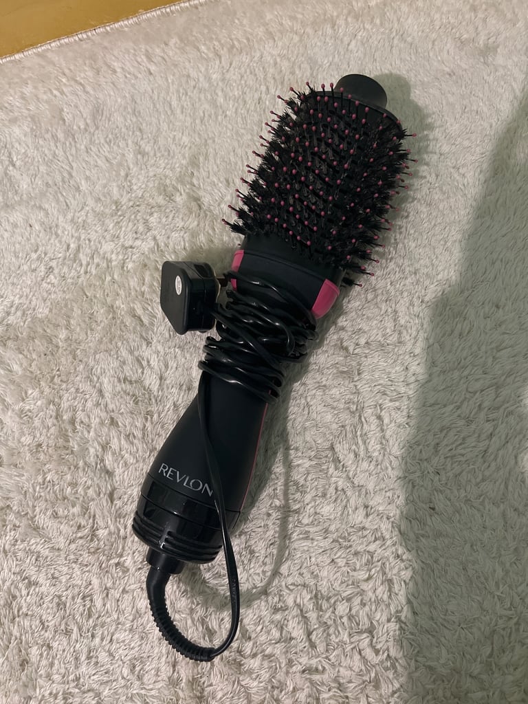 image for Revlon Hair Drying Wand Brush
