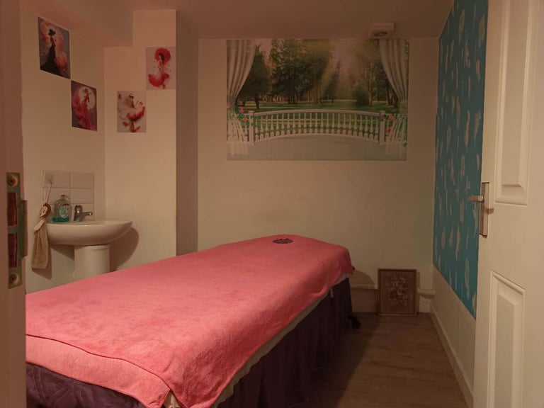 image for Relax or Deep Tissue Chinese Massage in Glasgow