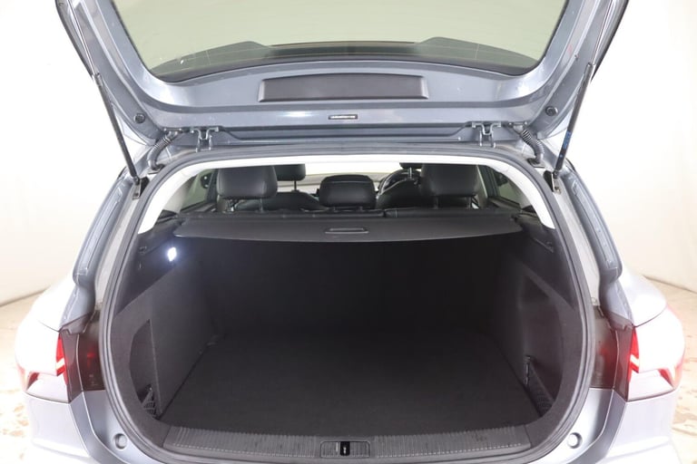 2023 MG MG5 61.1kWh Trophy Long Range Auto 5dr ESTATE Electric Automatic