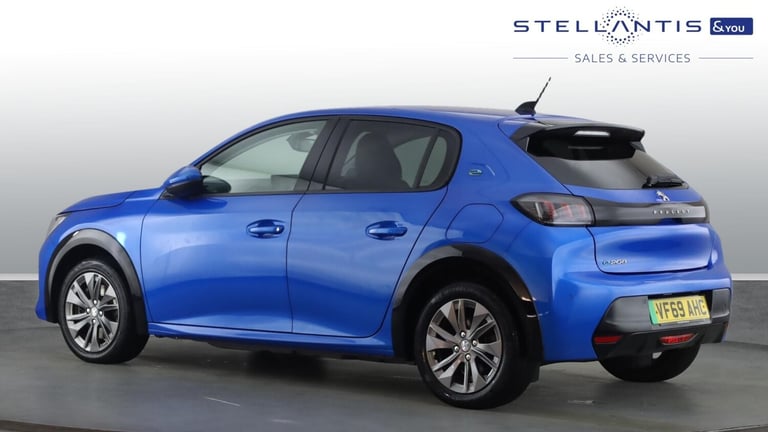 2020 Peugeot 208 50kWh Allure Hatchback 5dr Electric Auto (136 ps) Hatchback Electric Automatic