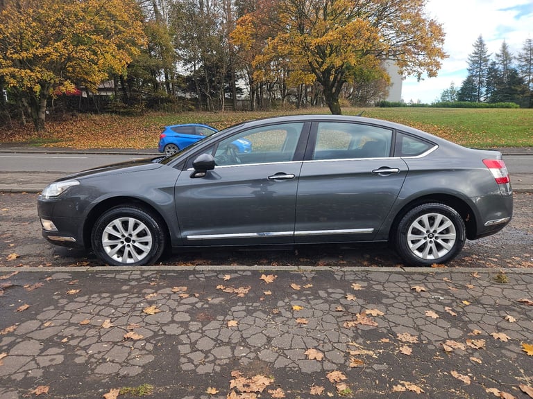 15/ reg citroen C5 1.6 hdi £35 tax sim  mondeo insignia 508 avensis  i40