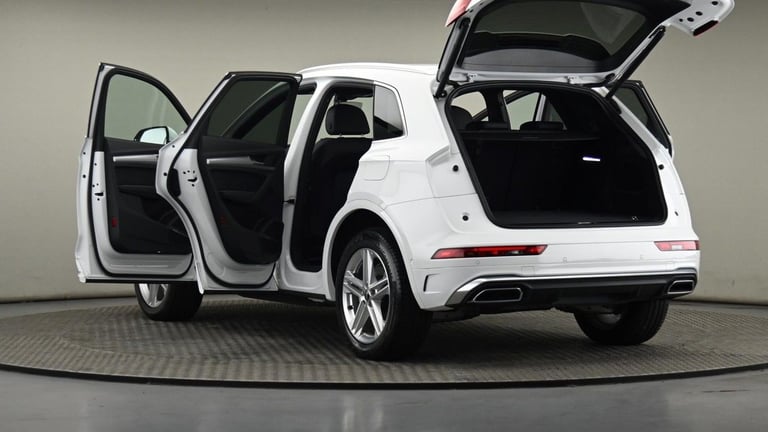 2024 Audi Q5 2.0 TFSIe 50 S line SUV 5dr Petrol Plug-in Hybrid S Tronic quattro Euro 6 ( SUV Petr...
