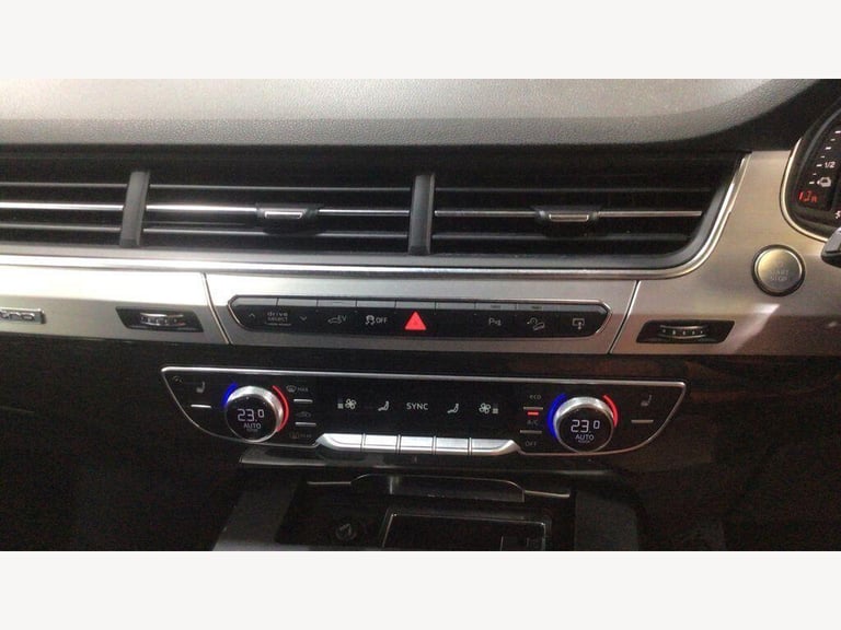 2017 Audi Q7 3.0 TDI V6 e-tron Tiptronic quattro Euro 6 (s/s) 5dr 17.3kWh ESTATE Diesel Plug-in H...