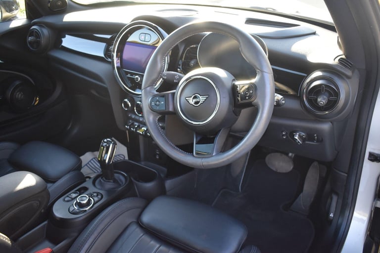 2022 MINI Hatch 135kW Cooper S Level 3 33kWh 3dr Auto HATCHBACK ELECTRIC Automatic