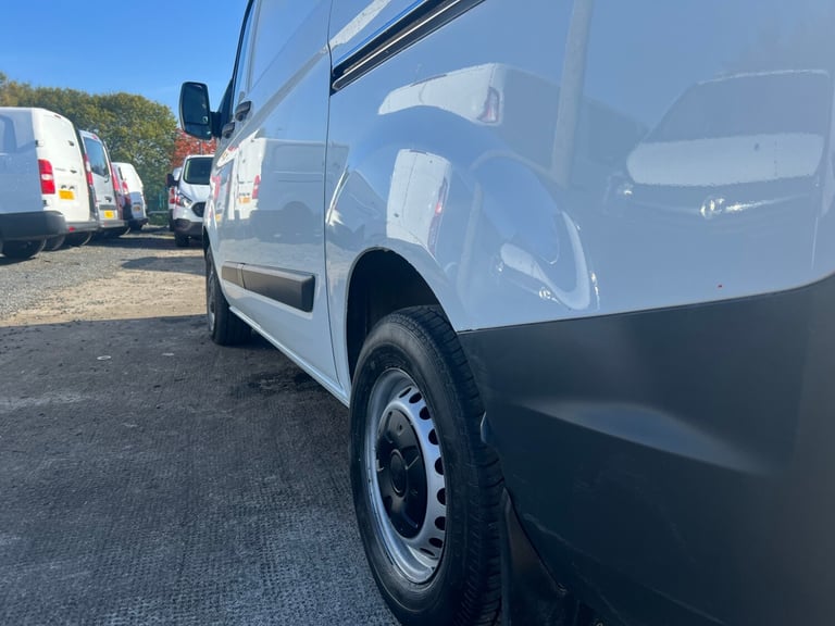 2016 Ford Transit Custom 2.0 TDCi 105ps Low Roof Van PANEL VAN Diesel Manual