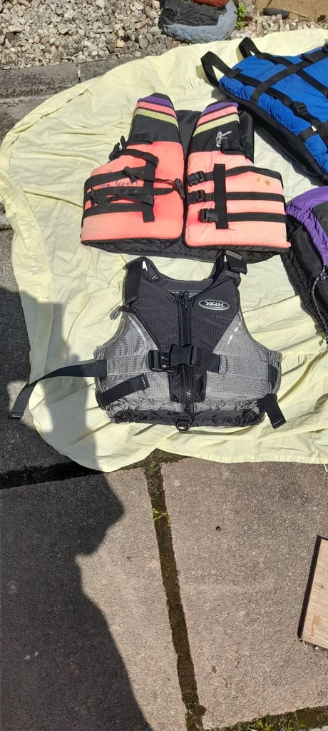 buoyancy aid