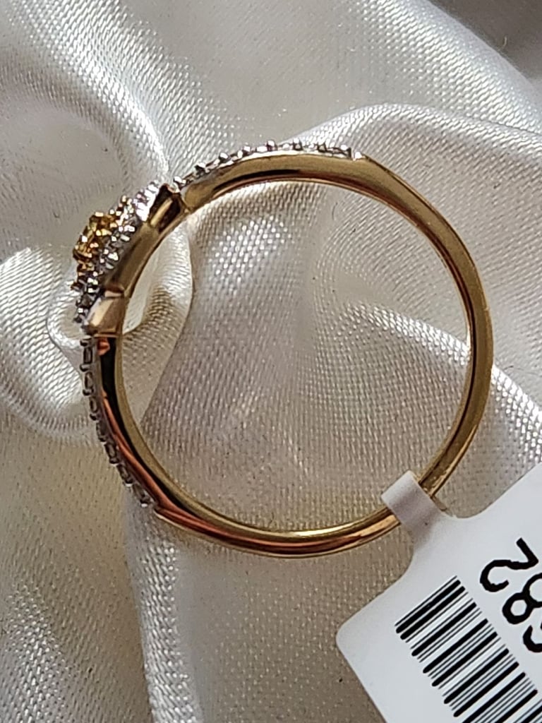 New 14Ct Gold Ring Size P Or R  Yellow Diamonds white Diamonds  