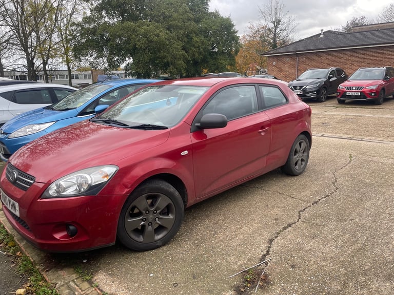 image for Kia, PRO CEED, Hatchback, 2010, Manual, 1396 (cc), 3 doors