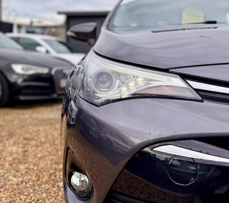 2016 Toyota Avensis 1.6D Business Edition 4dr SALOON Diesel Manual