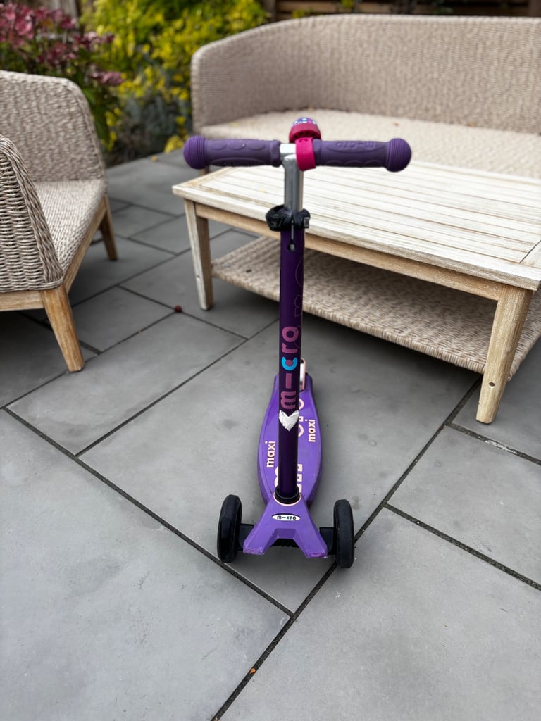 Maxi Micro scooter purple 