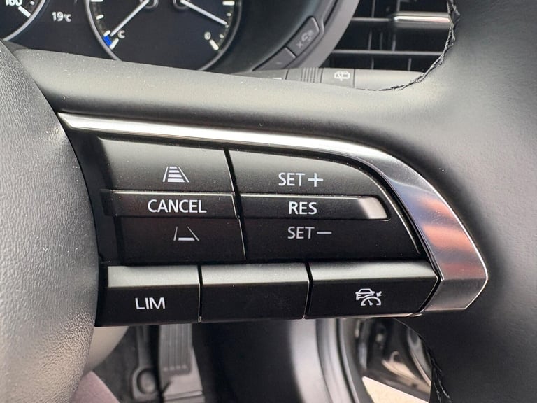 2025 Mazda Mazda3 2.5 e-SKYACTIV-G MHEV Homura Hatchback 5dr Petrol Auto Euro 6 (s/s) (140 ps HAT...