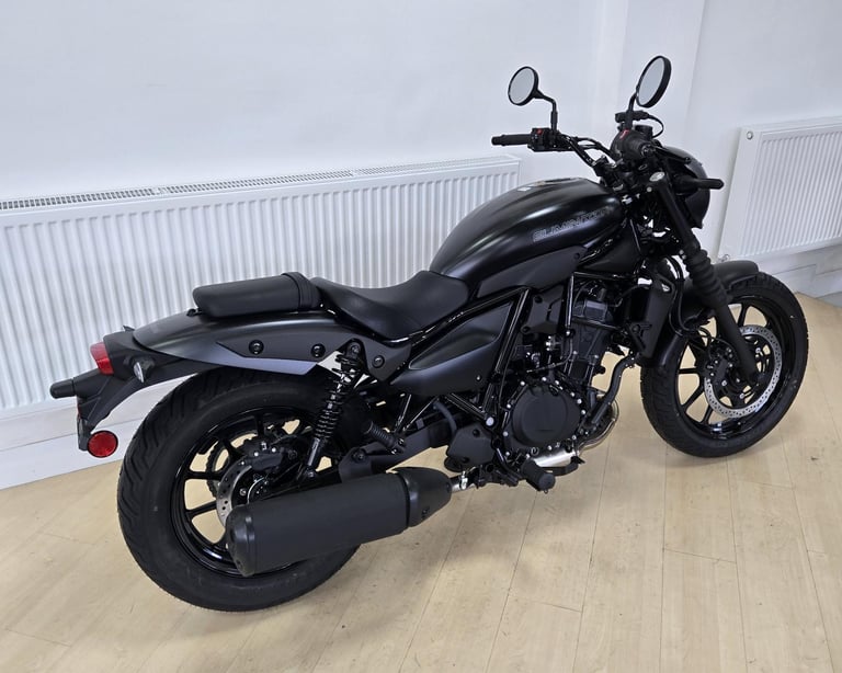 Kawasaki Eliminator 500 SE