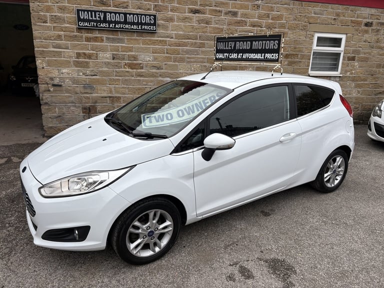 FORD FIESTA 1.25 Zetec 2014