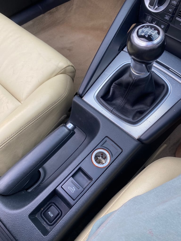 Audi, A3, Convertible, 2013, Manual, 1598 (cc), 2 doors