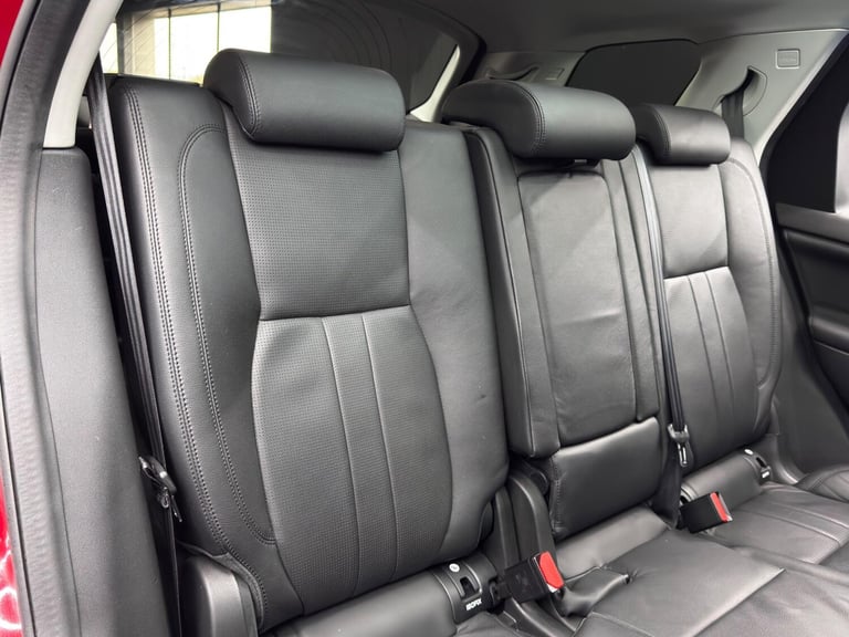  Land Rover Discovery Sport 2.0 SD4 HSE Black Auto 4WD Euro 6 (s/s) 5dr Diesel Automatic