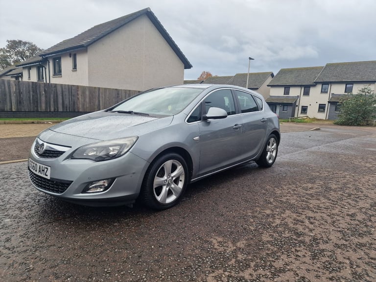 Vauxhall, ASTRA, Hatchback, 2010, automatic 1598 (cc), 5 doors
