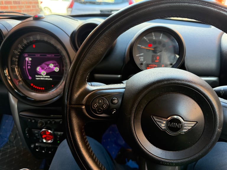 Mini, COUNTRYMAN, Hatchback, 2014, Manual, 1598 (cc), 5 doors