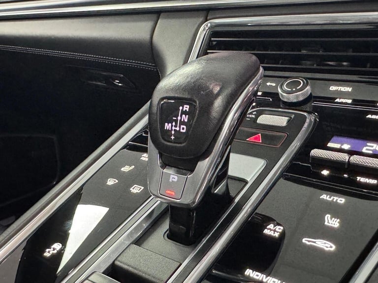PORSCHE PANAMERA 2.9 V6 E-Hybrid 17.9kWh 4 Saloon PDK 4WD Euro 6 (s/s) 5dr (3.6