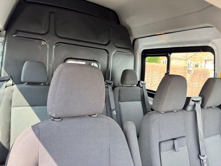 2019 Ford Transit 2.0 350 EcoBlue Trend Crew Van RWD L4 H3 Euro 6 6dr PANEL VAN Diesel Manual