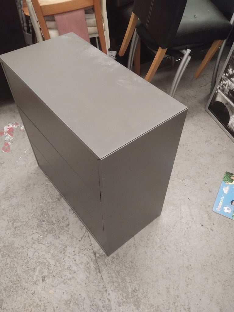 image for Grey drawers 