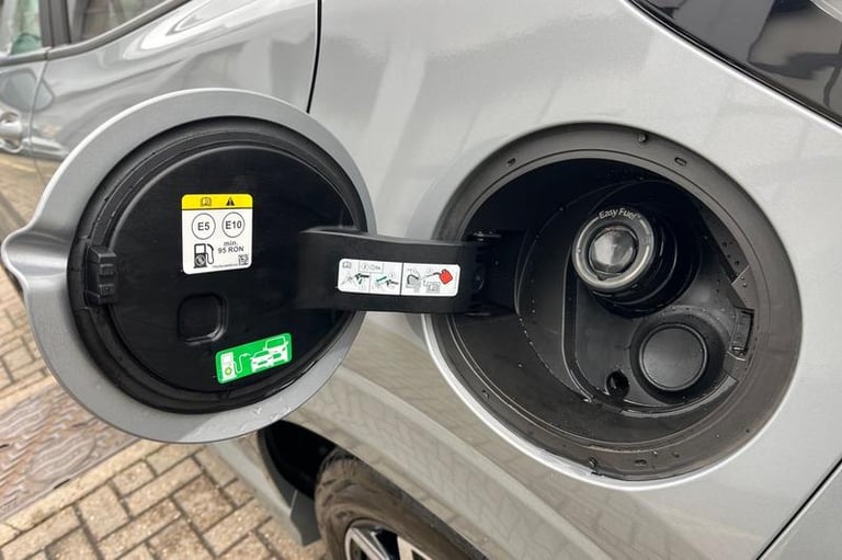 2023 Ford Puma 1.0 EcoBoost Hybrid mHEV ST-Line X 5dr HATCHBACK PETROL Manual