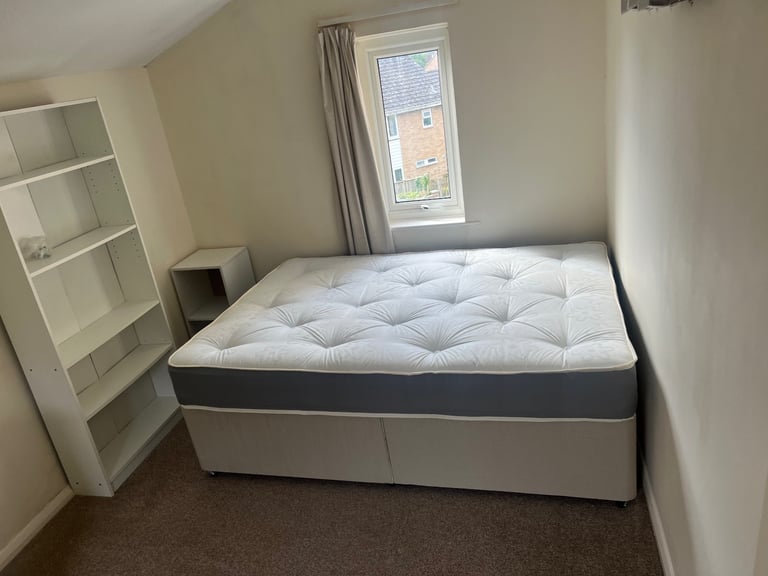 New Double room to rent 