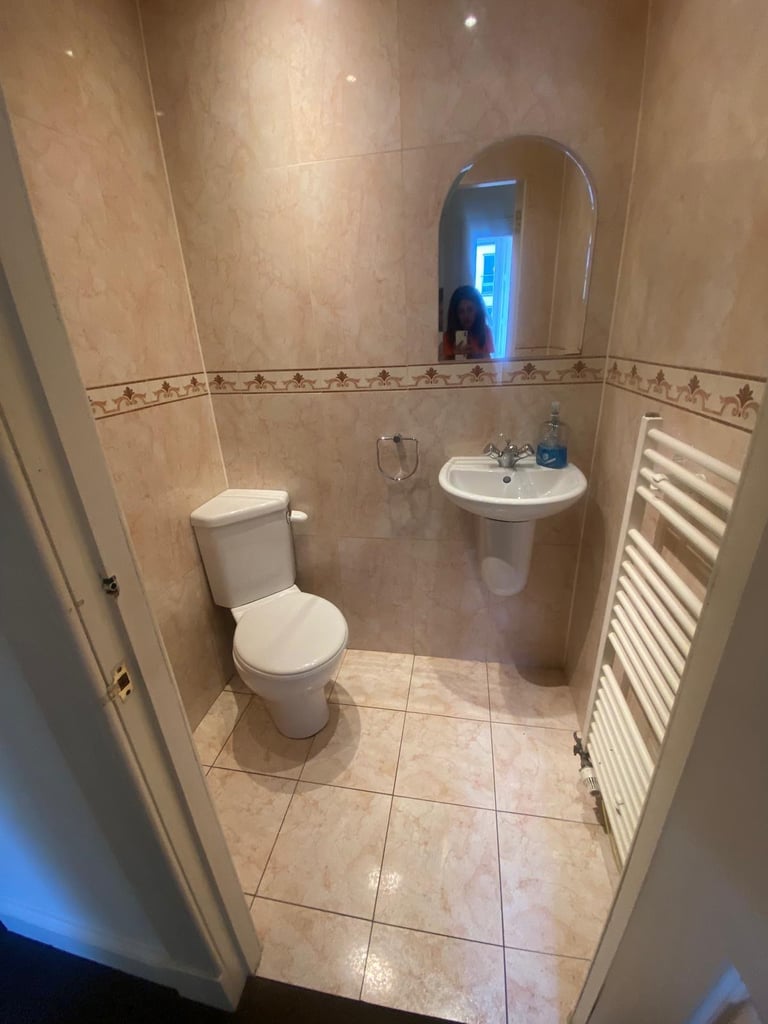 Two Bedroom flat in Glen Street Edinburgh 