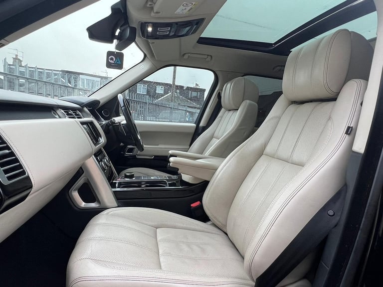 2015 Land Rover Range Rover 4.4 SD V8 Autobiography Auto 4WD Euro 6 (s/s) 5dr SUV Diesel Automatic