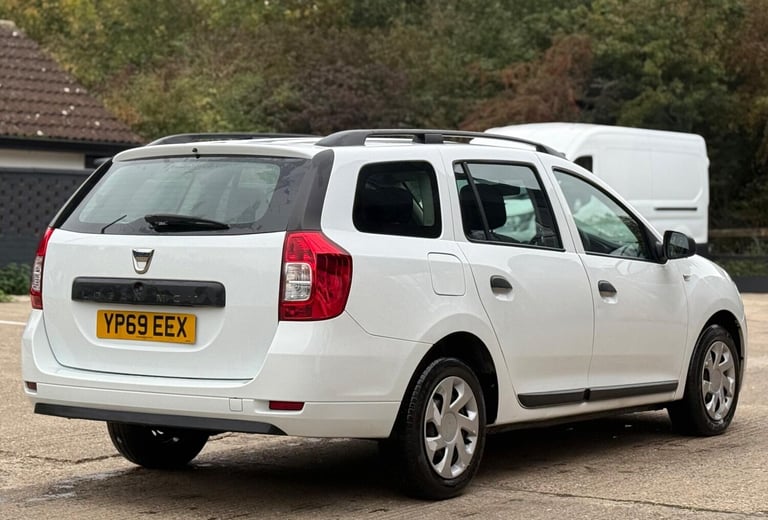 2019 Dacia Logan 0.9 TCe Essential Euro 6 (s/s) 5dr Petrol